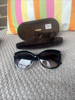 Tom Ford Black & Dark Smoke Gradient Women's Square Sunglasses